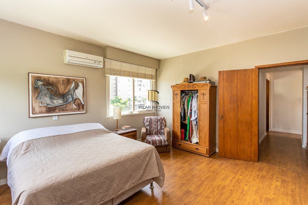 Apartamento no Rio Branco de 4 dormitórios e vaga