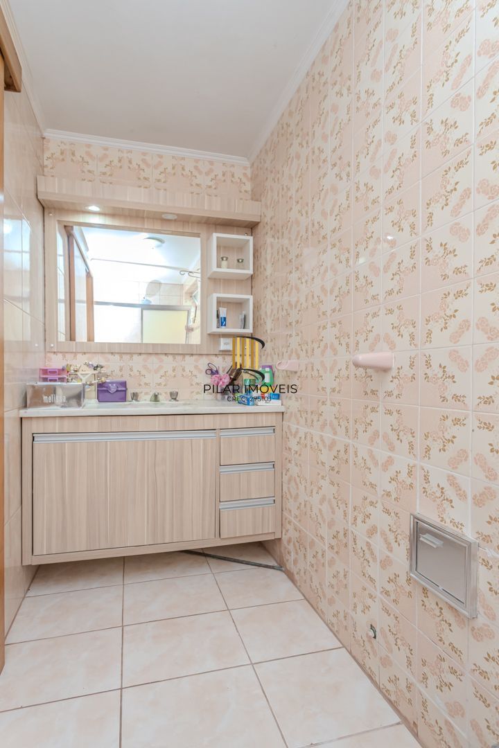 Apartamento no bairro Petrópolis de 3 dormitórios e 1 vaga DESOCUPADO