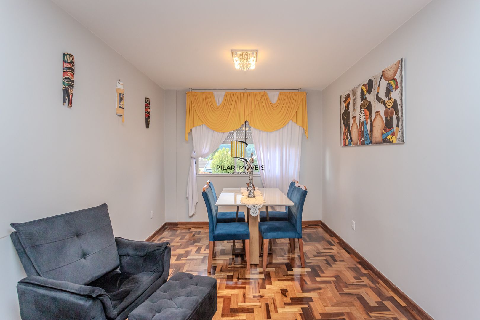 OCASIÃO 3 dormitórios, suíte e vaga, 106m² privativos, por R$ 400 mil