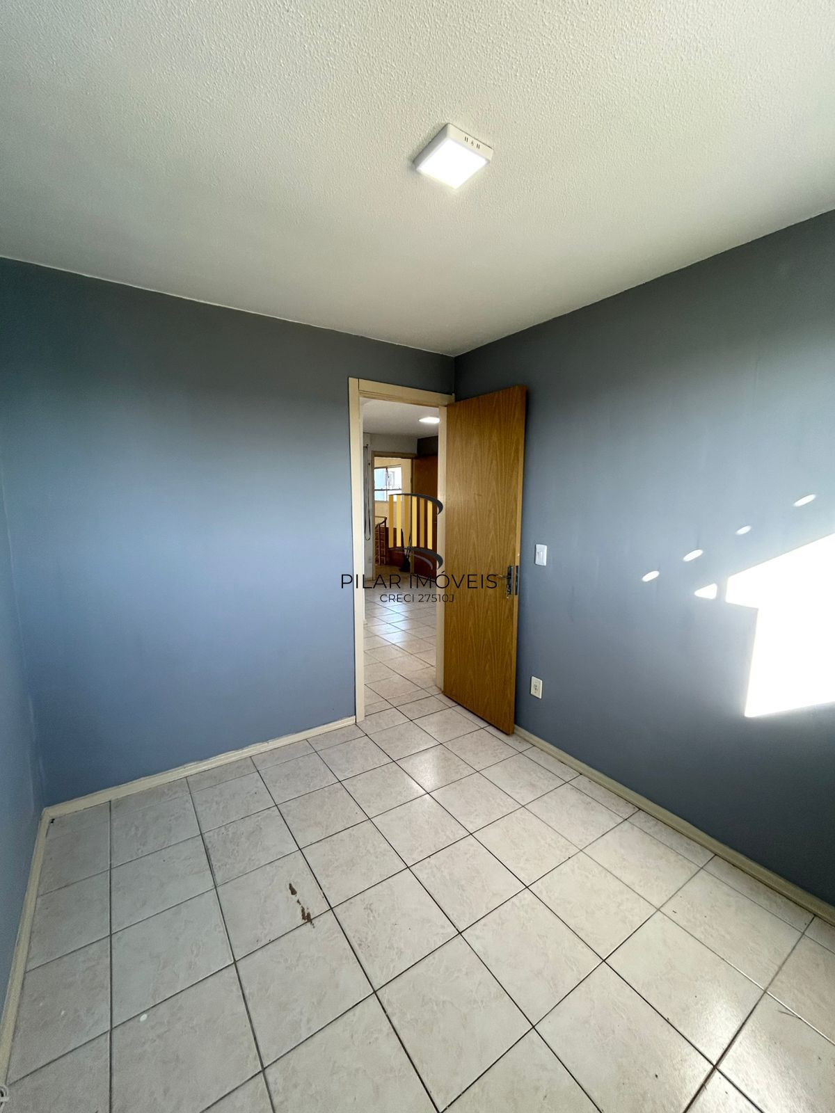 Apartamento de 2 dormitórios e vaga