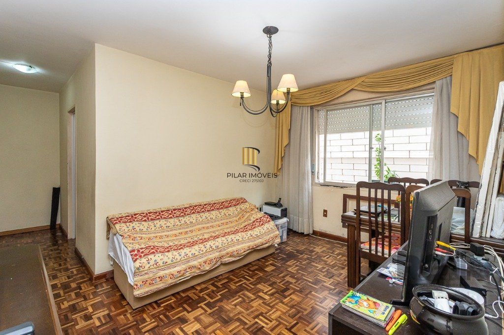 Apartamento de  2 dormitórios no Petrópolis térreo - Pilar Imóveis