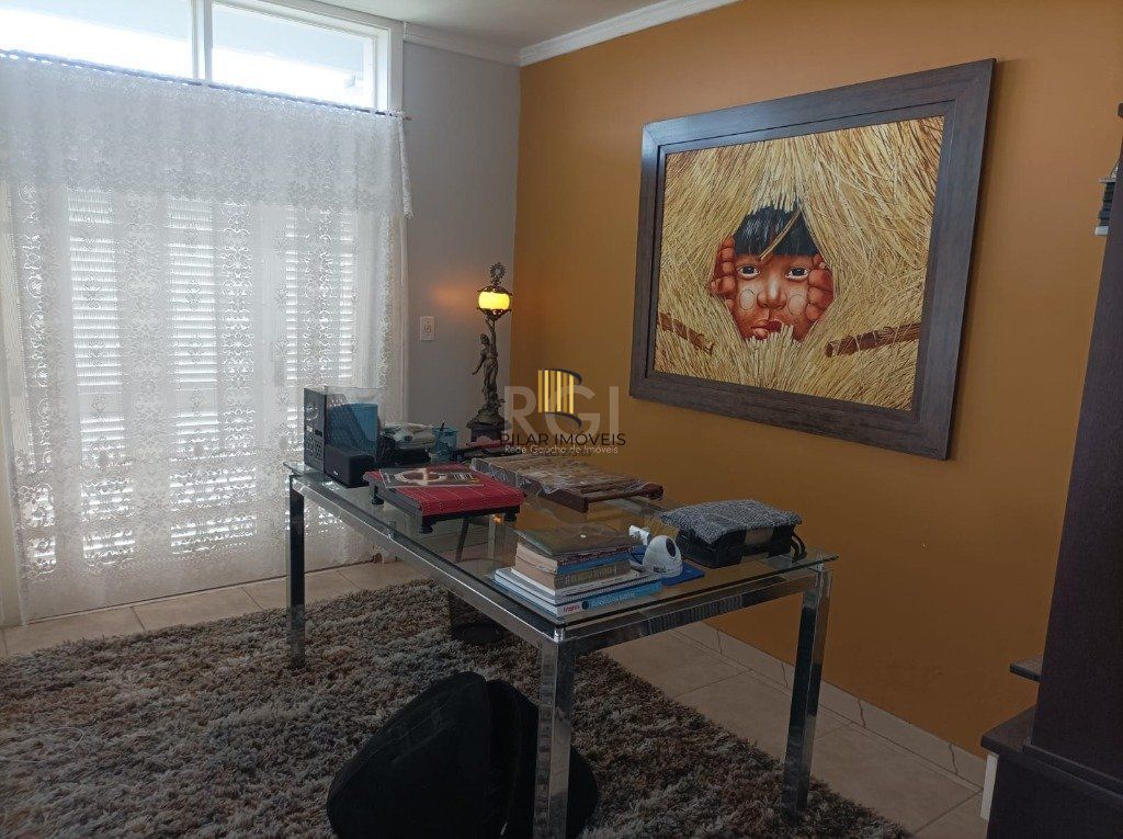 Casa para Venda 3 dormitórios 2 vagas - Capão Novo