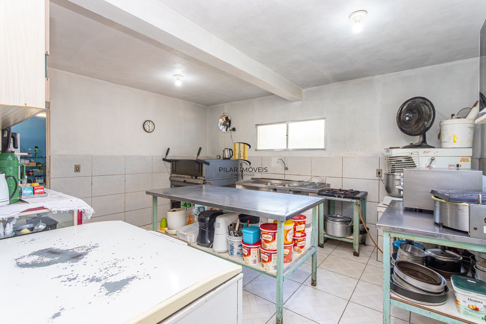 Casa sobrado em Viamão com loja e apartamento