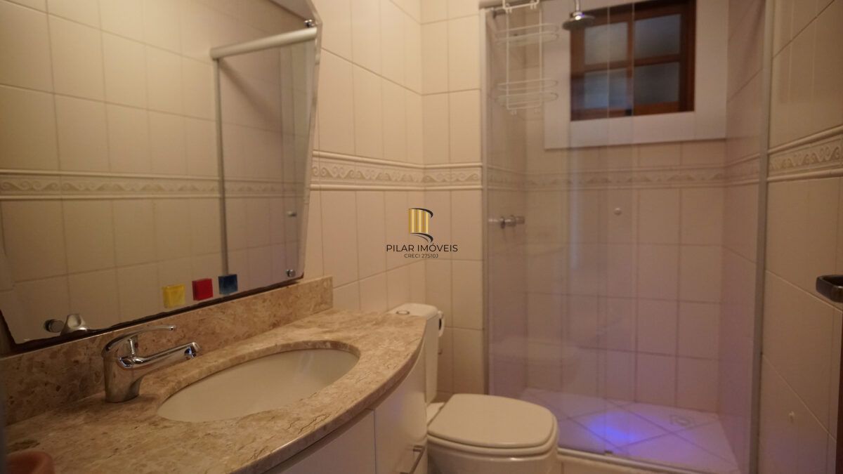 Cobertura no bairro Lago Negro em Gramado de 3 dormitórios e vaga