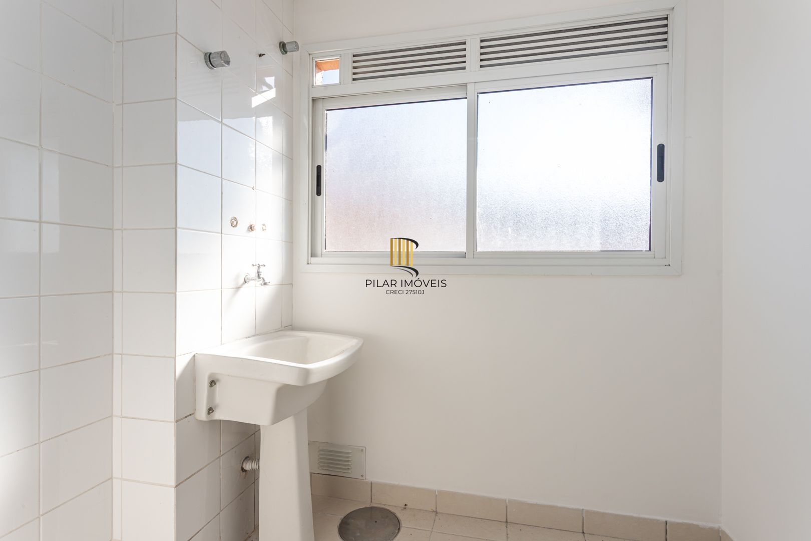 Apartamento de 3 dormitórios vaga e infra DESOCUPADO