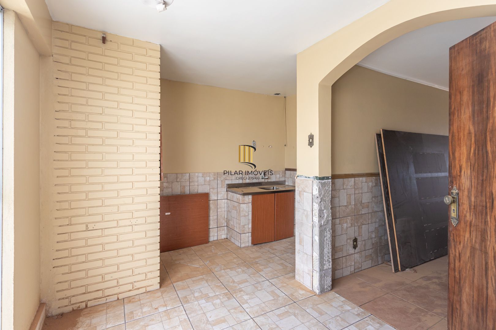Prédio Comercial no Cristo Redentor com 2 apartamentos individuais