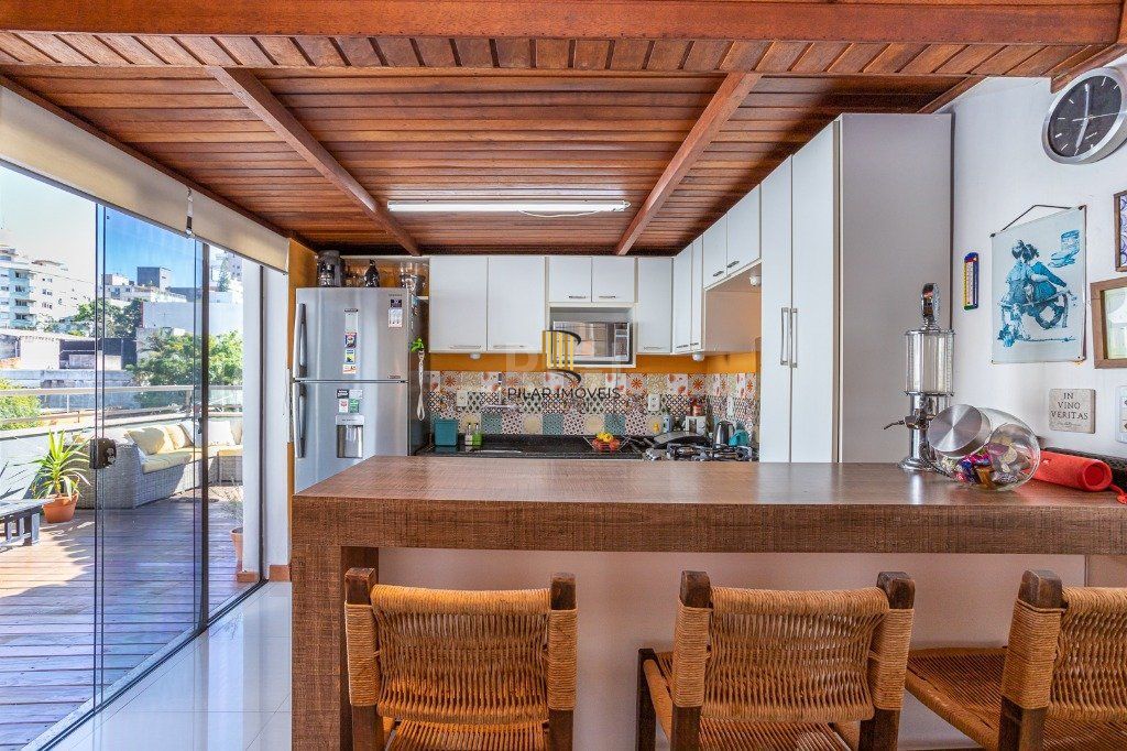 Cobertura de 2 dormitórios 1 vaga e terraço - Auxiliadora