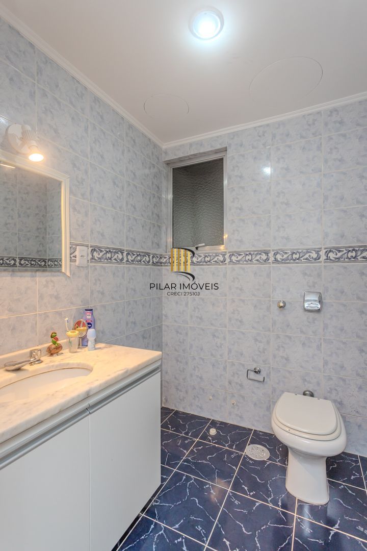 OCASIÃO 3 dormitórios, suíte e vaga, 106m² privativos, por R$ 400 mil