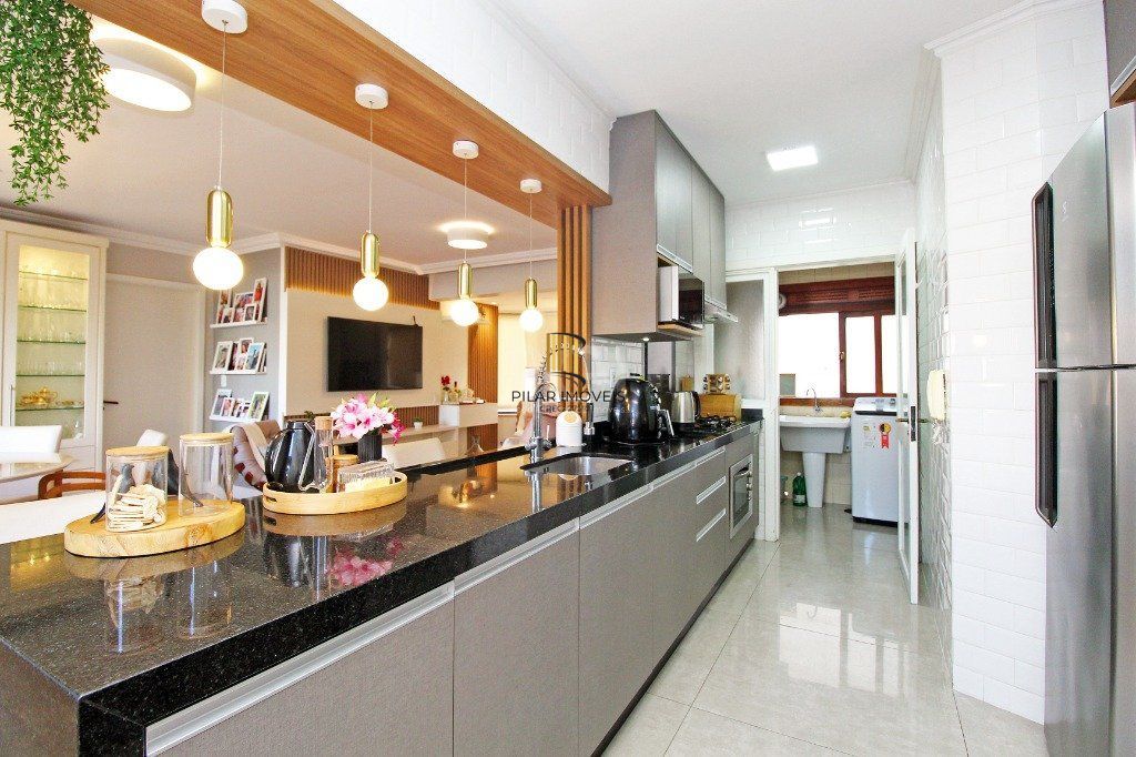 Apartamento 3 dormitórios 2 vagas - Petrópolis