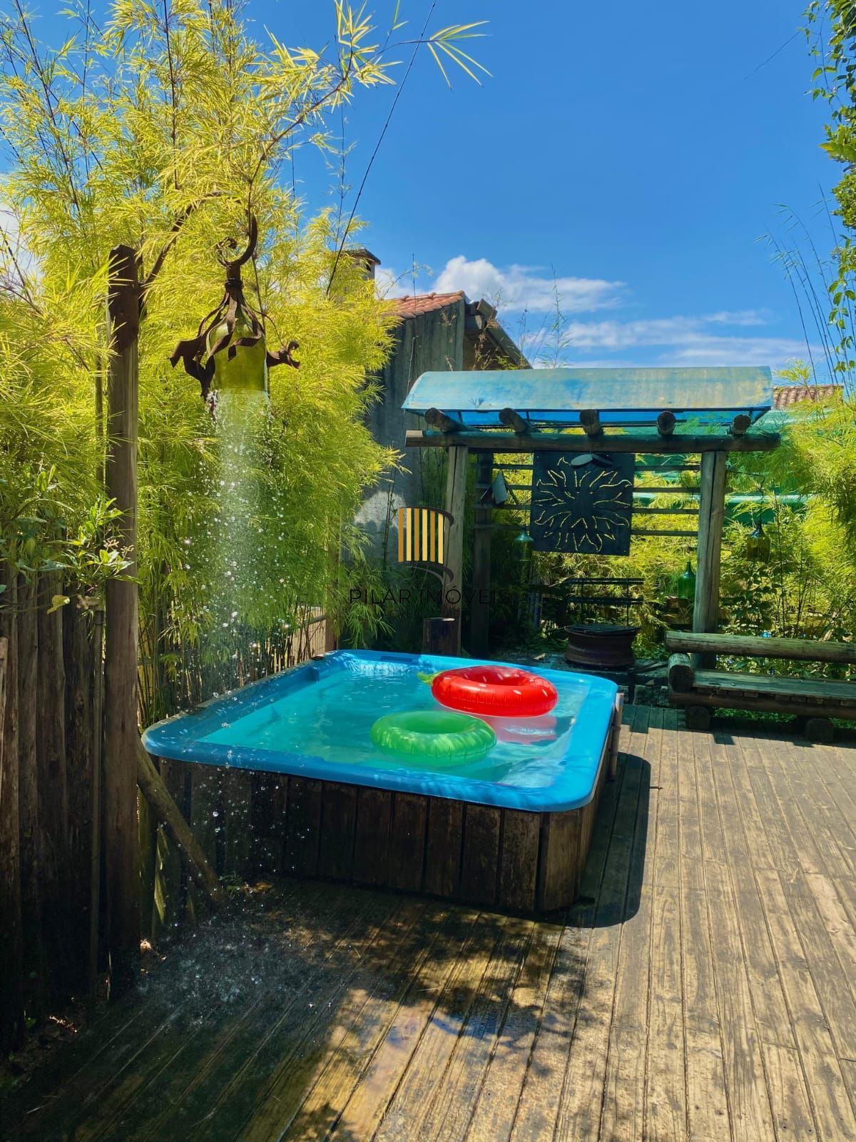 Sobrado 1 dormitório no bairro Alto Arroio