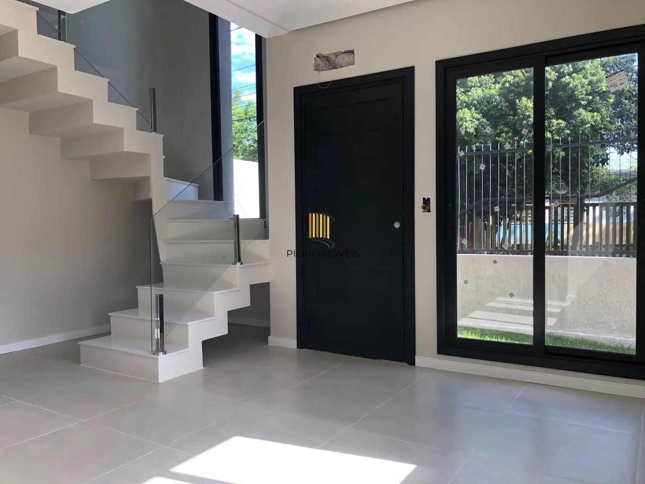 Sobrado 2 dormitórios no bairro Salgado Filho