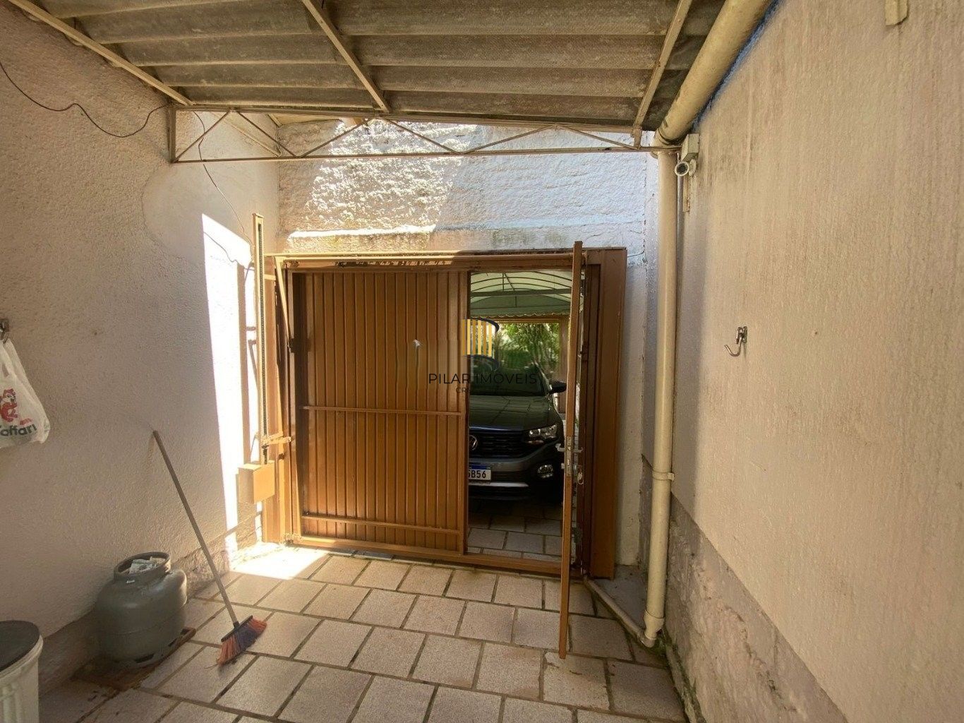 4 dormitórios | 2 suítes | Jardim do Salso | 180m² | 3 vagas | piscina