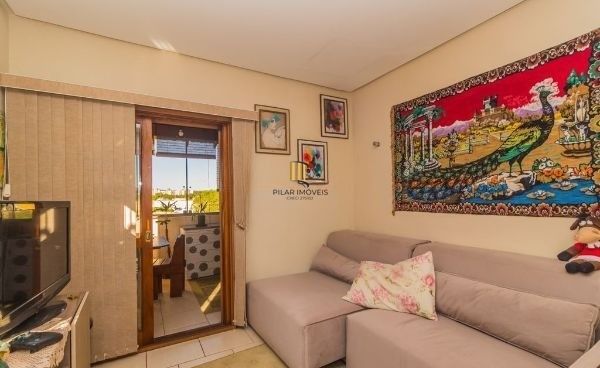 Casa em Condomínio bairro Tristeza de 3 dormitórios e 3 vagas