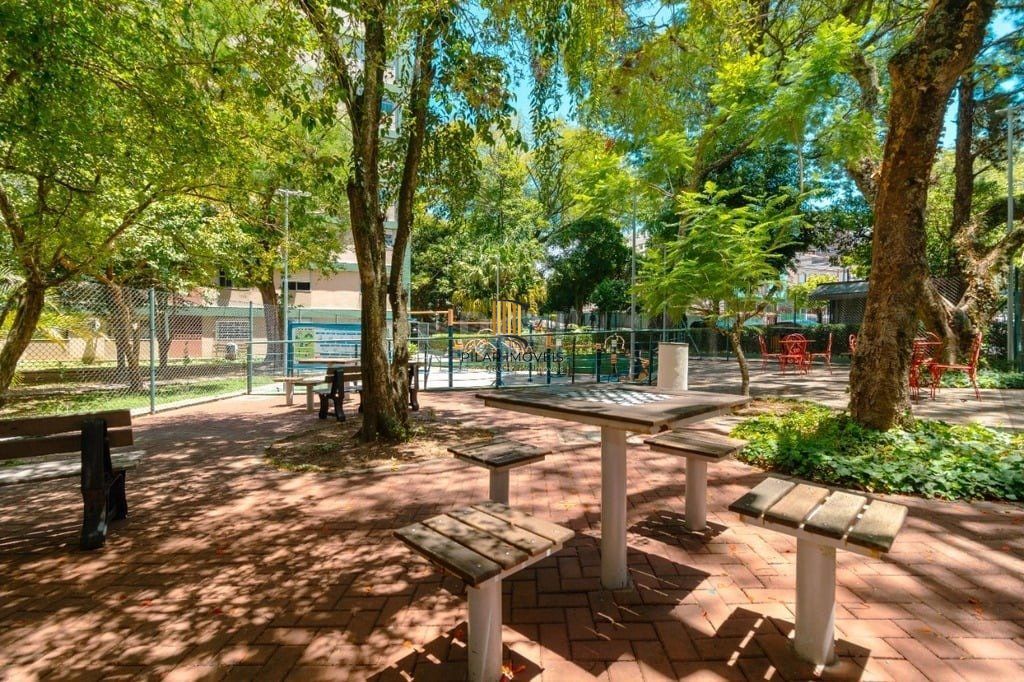 Apartamento no Jardim Botanico de 2 dormitórios