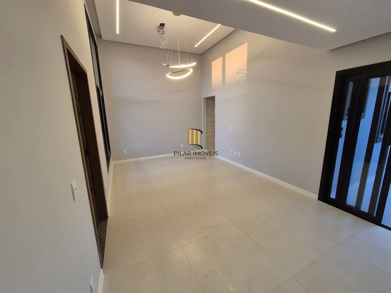 Casa 3 dormitórios no bairro Parque Ipiranga