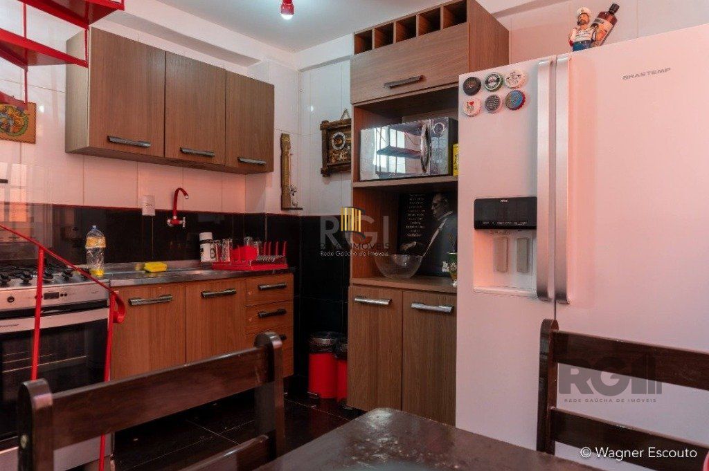 Casa 3 dormitórios no bairro Teresópolis