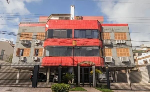 Cobertura no Jardim Itú de 2 dormitórios e 2 vagas