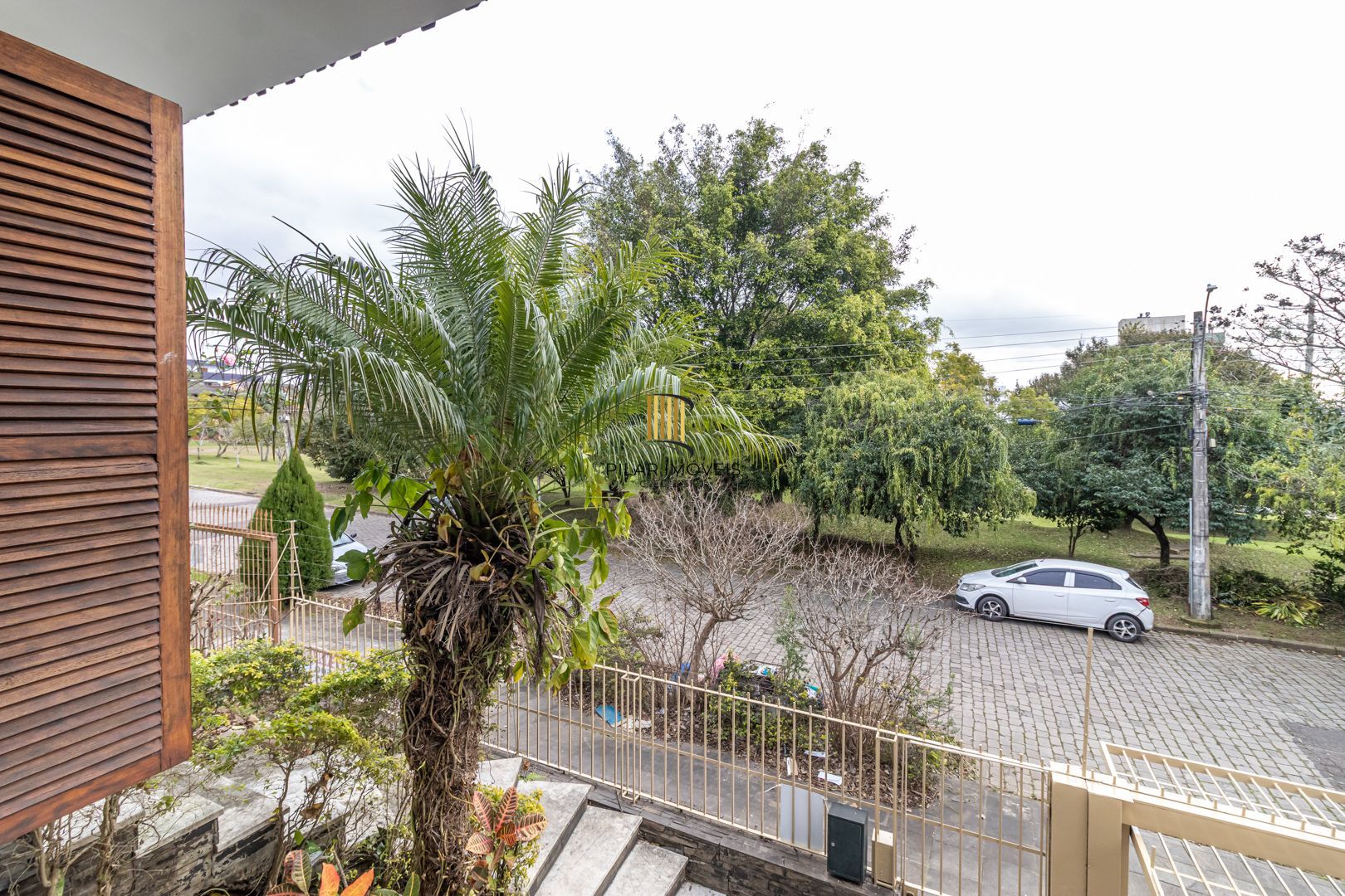 Casa no bairro Jardim Planalto de 3 dormitórios e 3 vagas