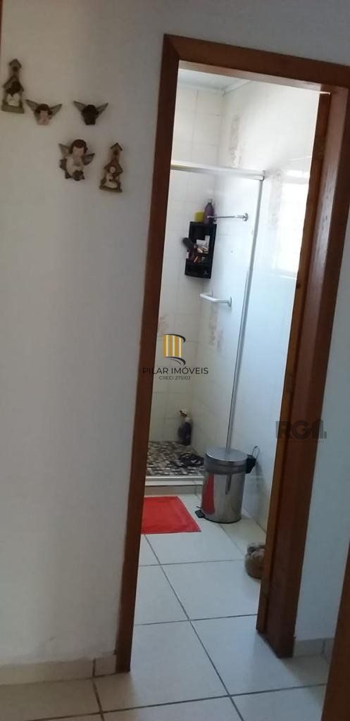 Casa 02 dormitórios, no bairro Parque Ipiranga, em Gravataí, RS.