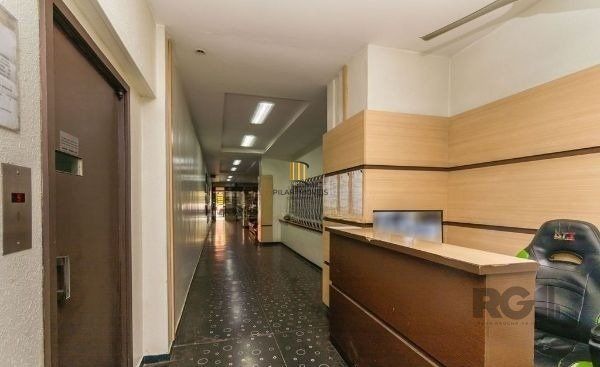 Apartamento de 1 dormitório no Centro andar alto