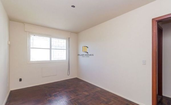 Apartamento no Camaquã de 3 dormitórios