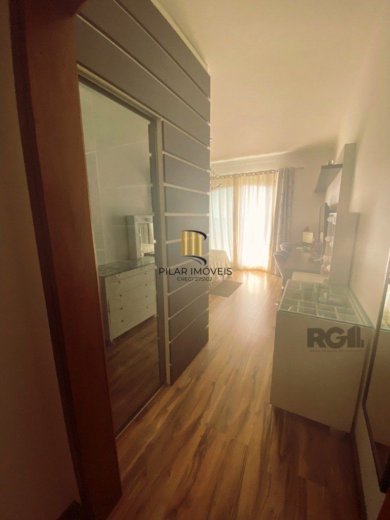Casa no Teresópolis de 4 dormitórios e 4 vagas