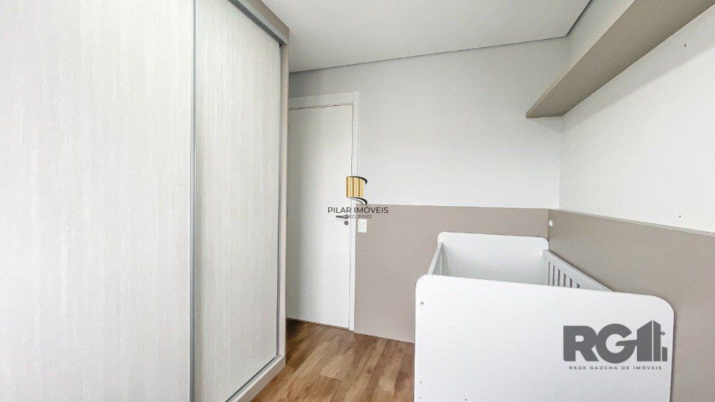 Apartamento no Sarandi de 3 dormitórios e vaga