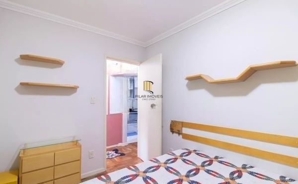 Apartamento no Centro de 1 dormitório semi mobiliado