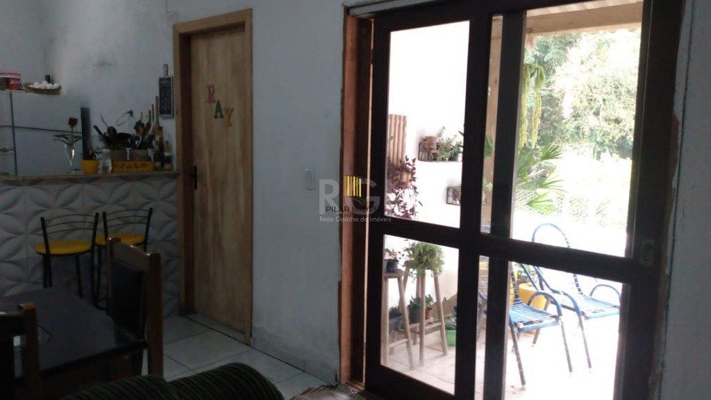 Casa para Venda no Centro de Viamão de 3 dormitórios e vaga