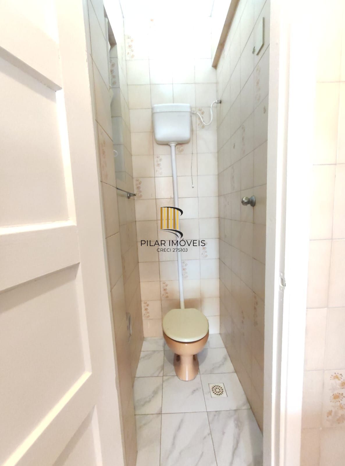 Apartamento 2 dormitórios no bairro Floresta