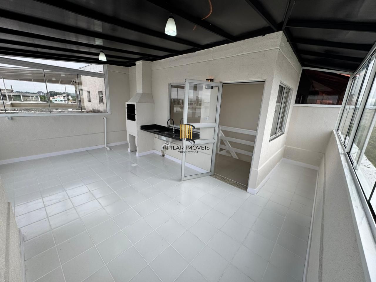 Apartamento 3 dormitórios no bairro Santos Dumont