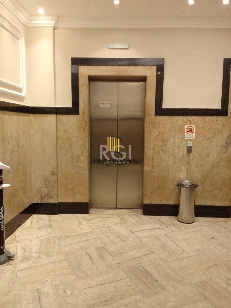 Conjunto/Sala para Venda - 112.6m², 0 dormitórios, Centro