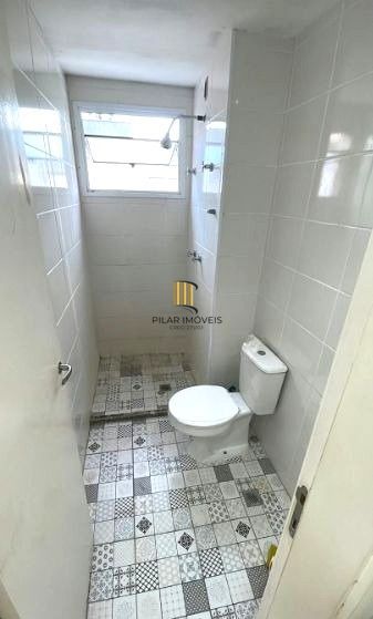 Apartamento no bairro Cristal de 2 dormitórios infra e vaga