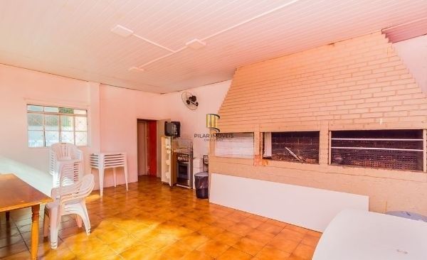 Apartamento na Azenha de 3 dormitórios térreo