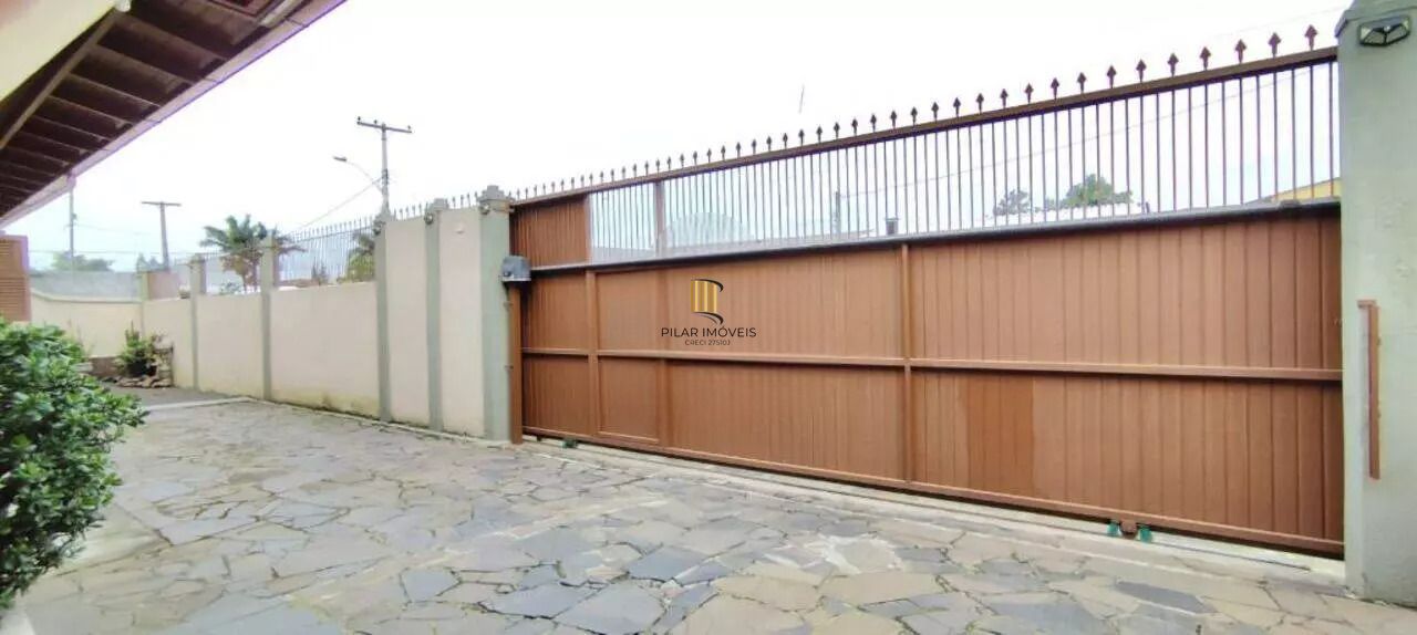 Casa 3 dormitórios no bairro Sumaré