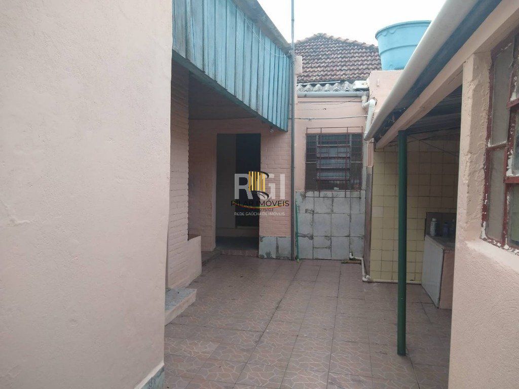 Casa para Venda - 145.52m², 2 dormitórios, 3 vagas - Vila Itapuã