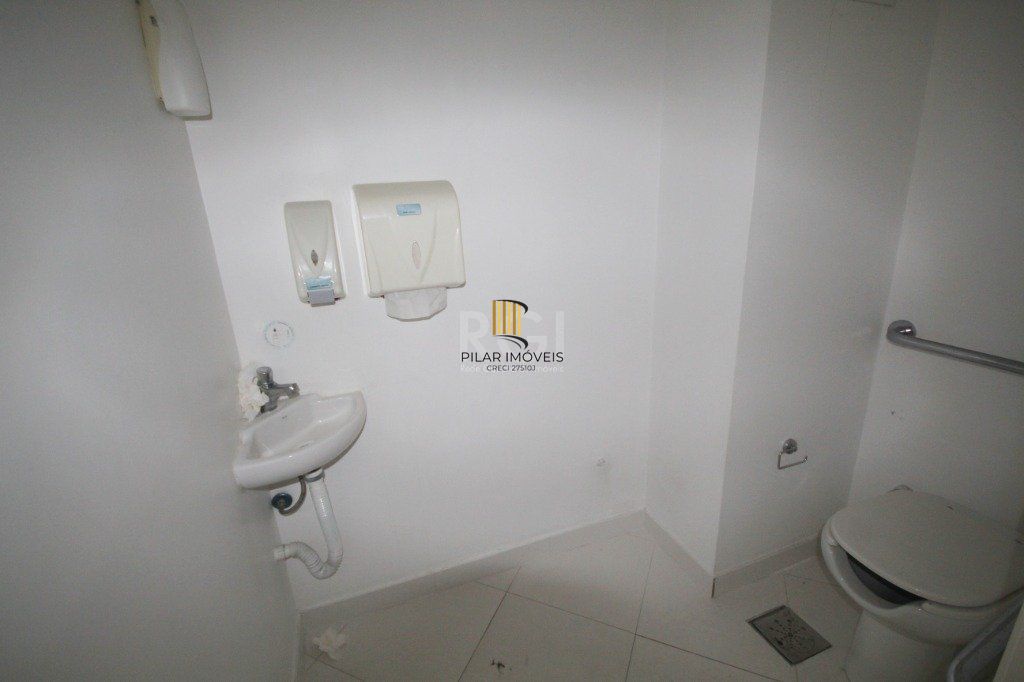Conjunto/Sala para Venda - 0m², 0 dormitórios, Três Figueiras