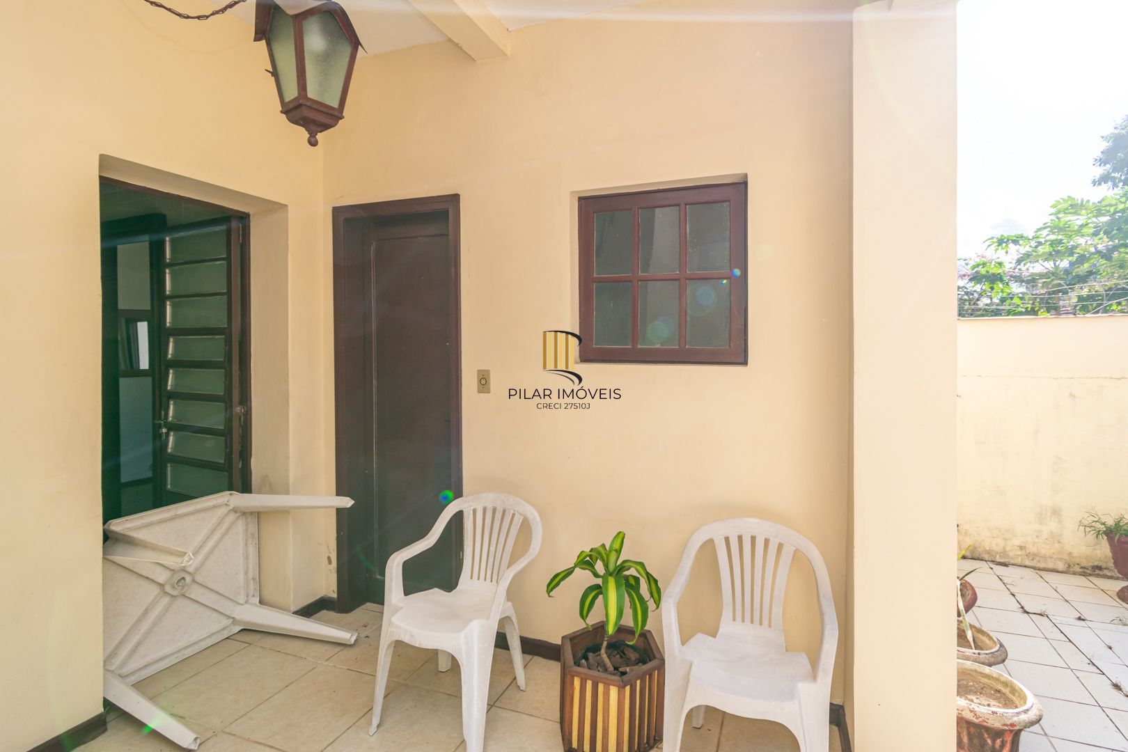 Casa 3 dormitórios no bairro Azenha