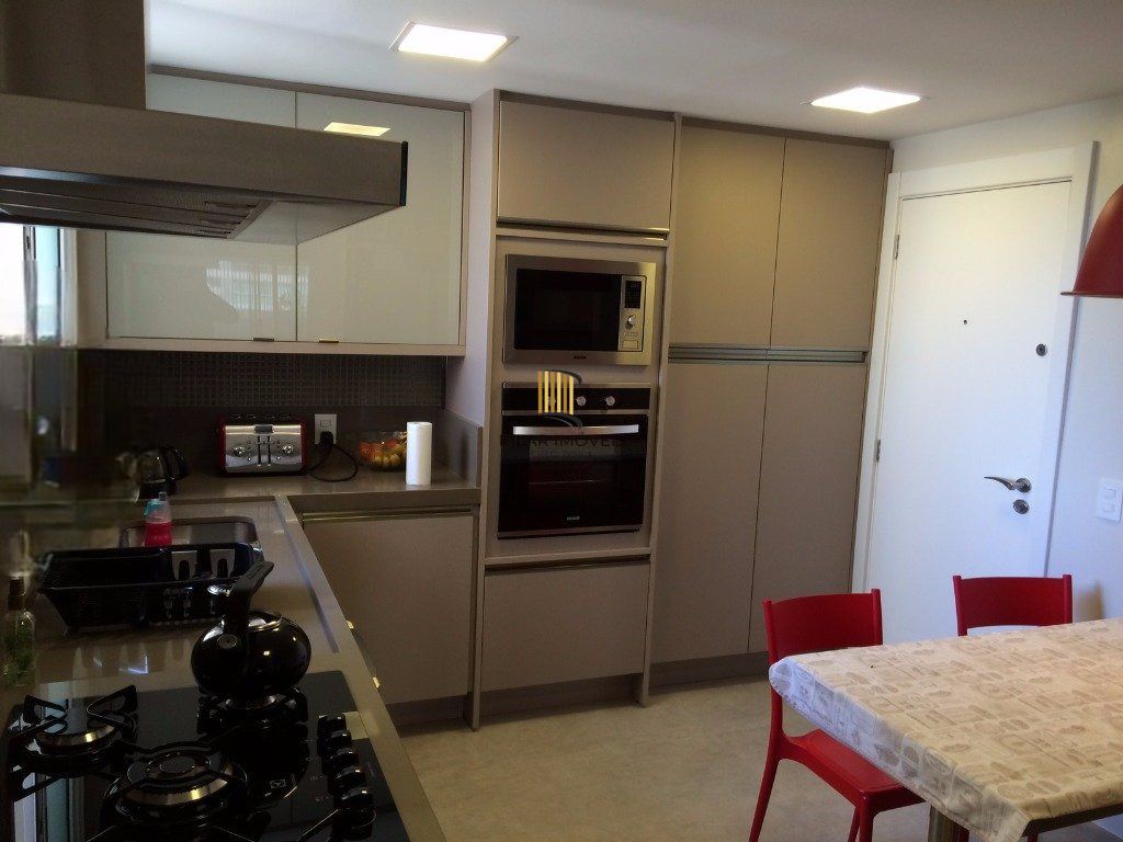 Apartamento de 3 dormitórios e 3 vagas