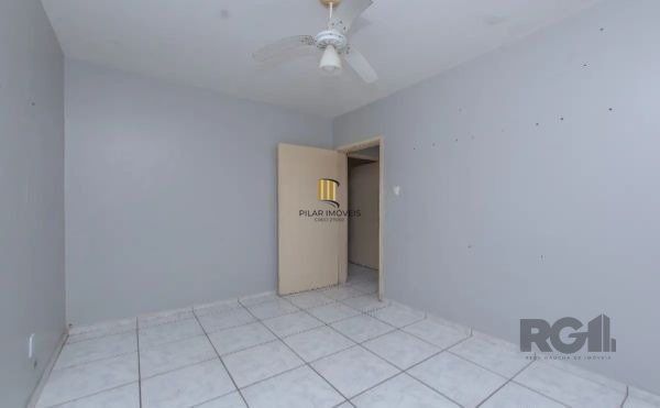Apartamento de 2 dormitórios com vaga coberta