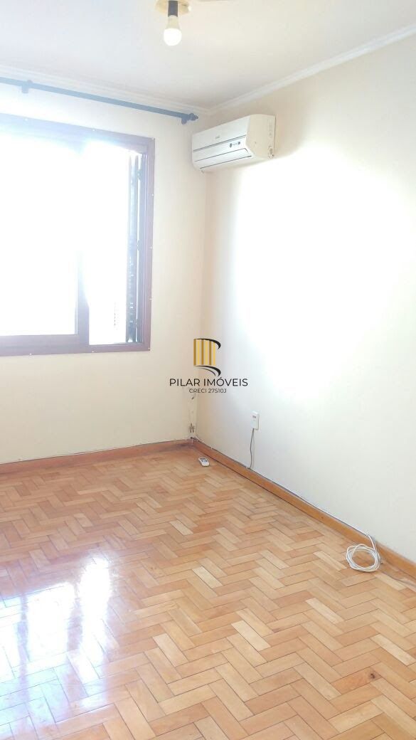 Apartamento de 2 dormitórios no bairro Santana