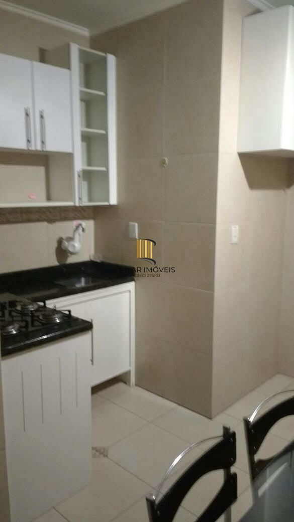 Apartamento de 2 dormitórios no bairro Santana
