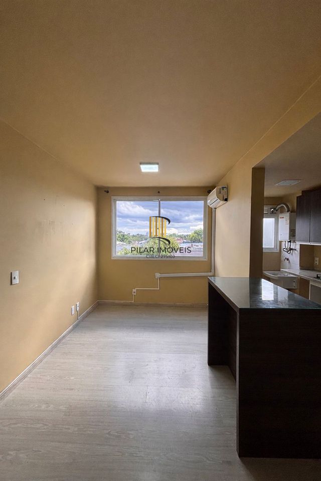 Apartamento no bairro Cristal de 3 dormitórios vaga e infra DESOCUPADO