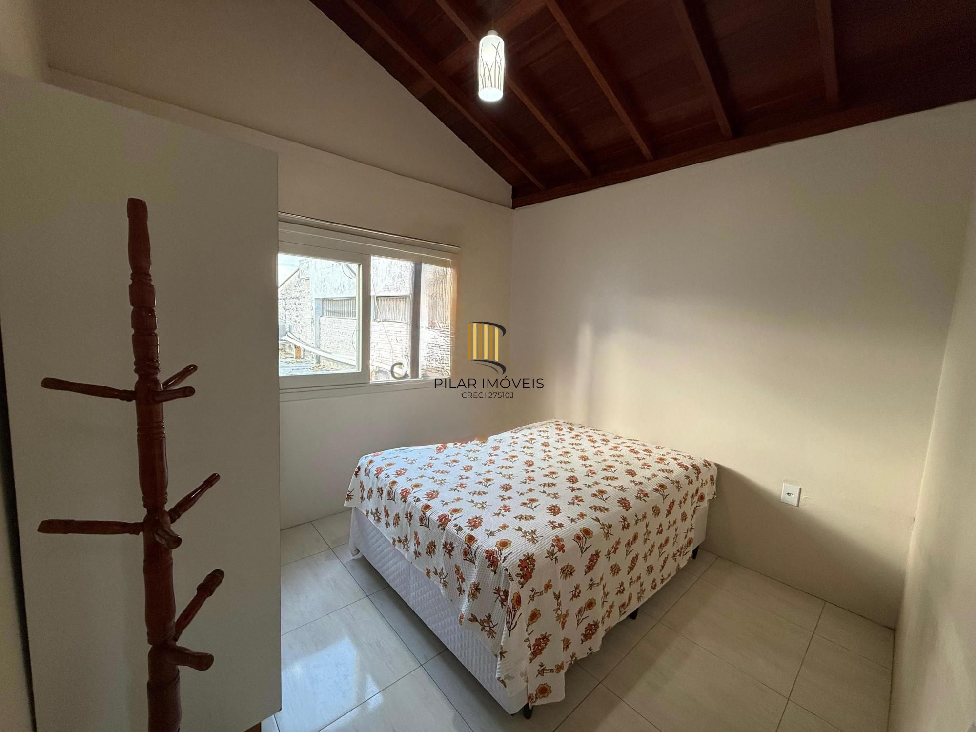 Apartamento 2 dormitórios no bairro Village