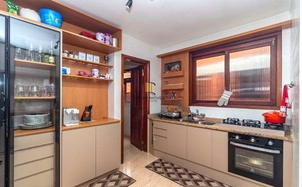 Apartamento de 4 dormitórios e vaga no Jardim do Salso