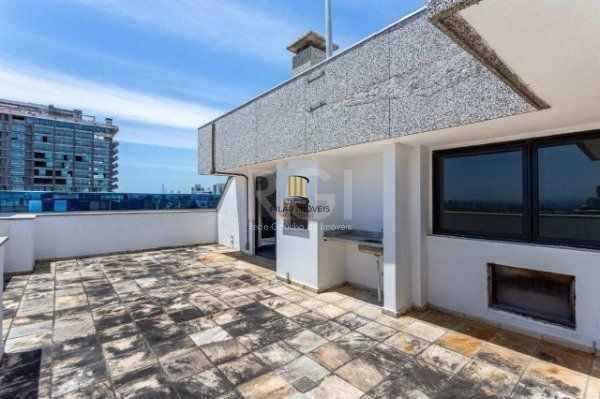 Sala comercial duplex na Av. Carlos Gomes - Pilar Imóveis