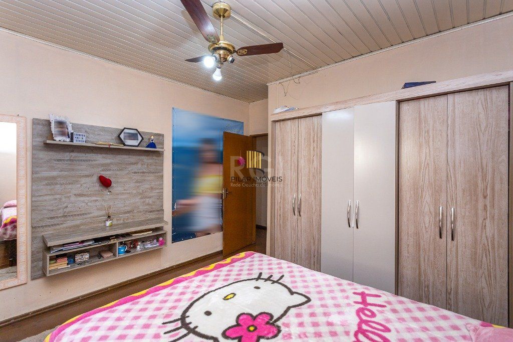 Casa para Venda - 143.32m², 3 dormitórios, sendo 1 suites, 5 vagas - Parque Santa Fé