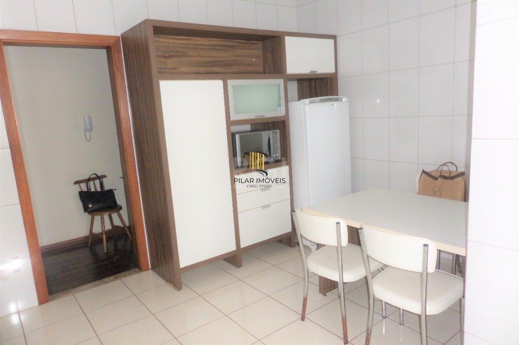 Apartamento 3 dormitórios Menino Deus Desocupado