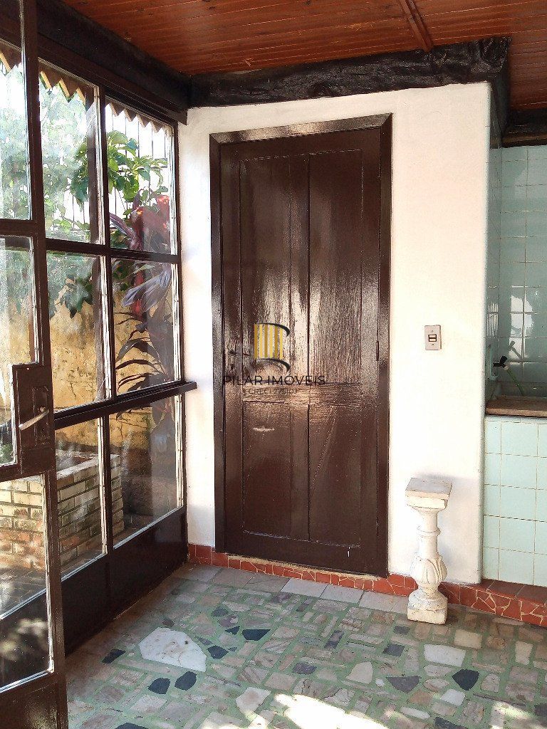 Casa para Venda - 170m², 4 dormitórios, sendo 1 suites, 2 vagas - Tristeza