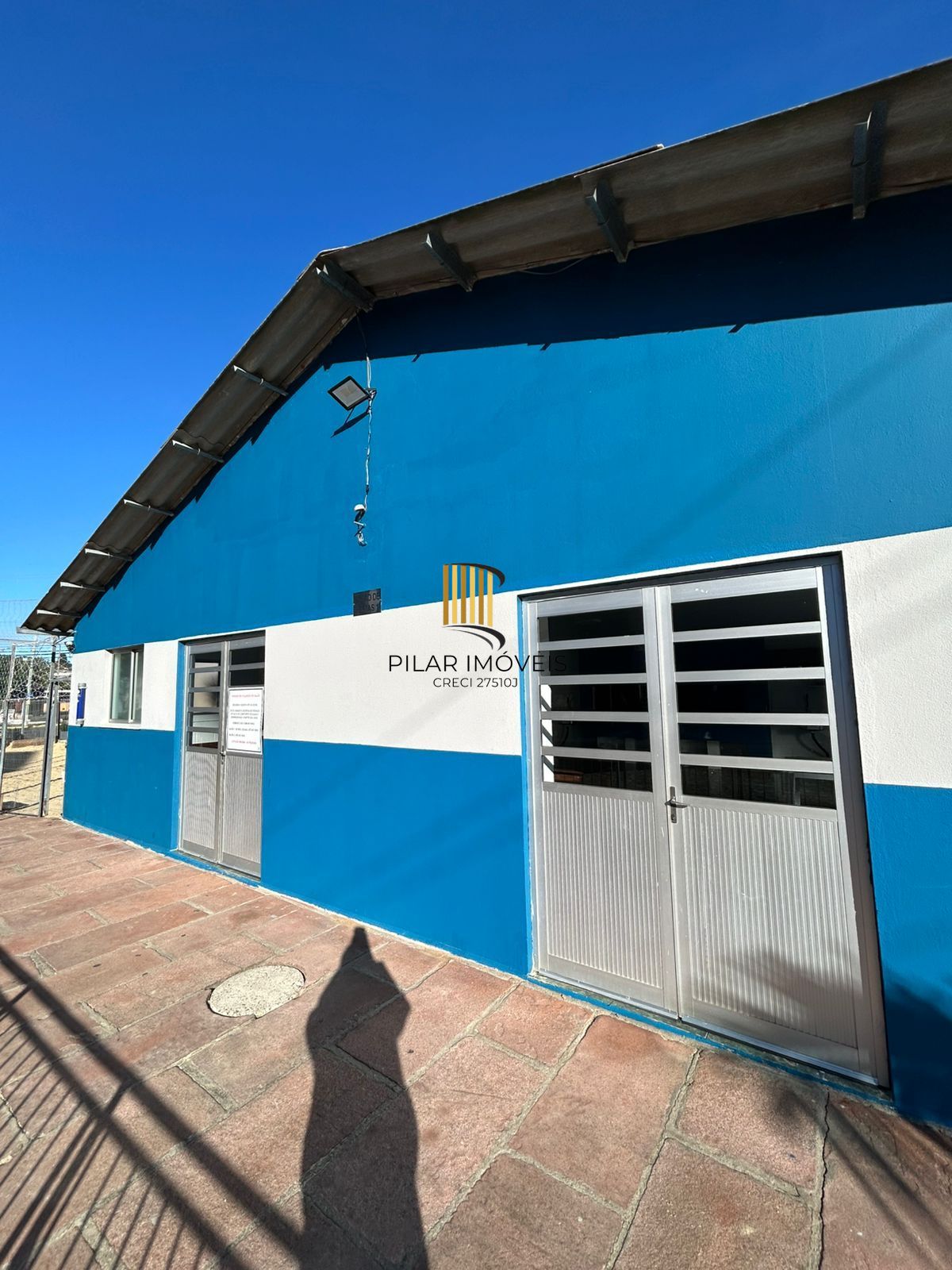 Apartamento de 2 dormitórios e vaga
